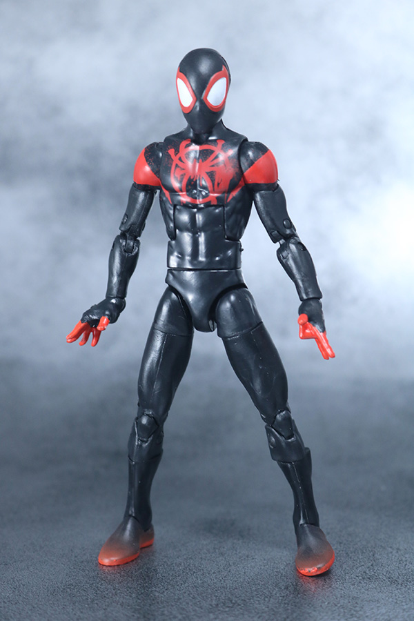 マーベルレジェンド　スパイダーマン　マイルス・モラレス　スパイダーバース　レビュー　全身