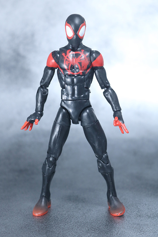 マーベルレジェンド　スパイダーマン　マイルス・モラレス　スパイダーバース　レビュー　全身