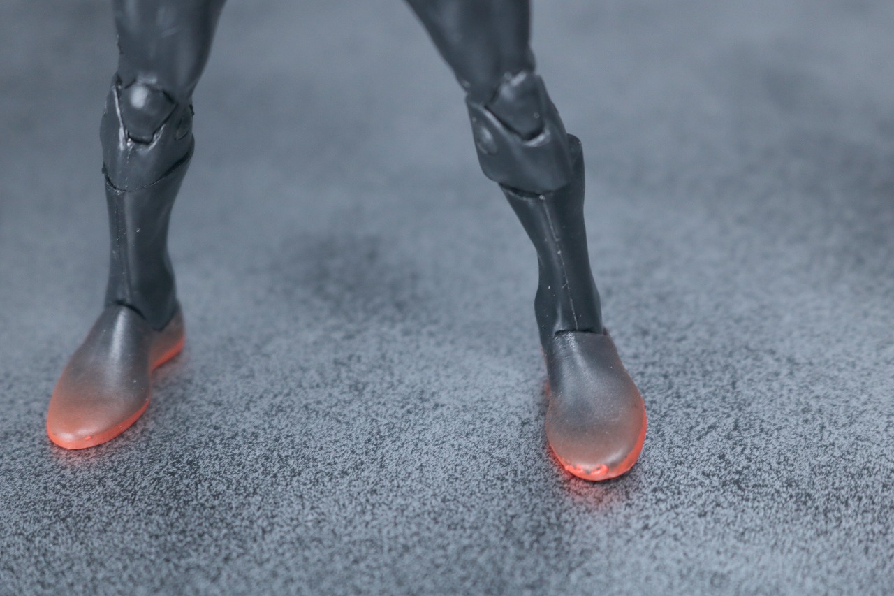 マーベルレジェンド　スパイダーマン　マイルス・モラレス　スパイダーバース　レビュー　全身