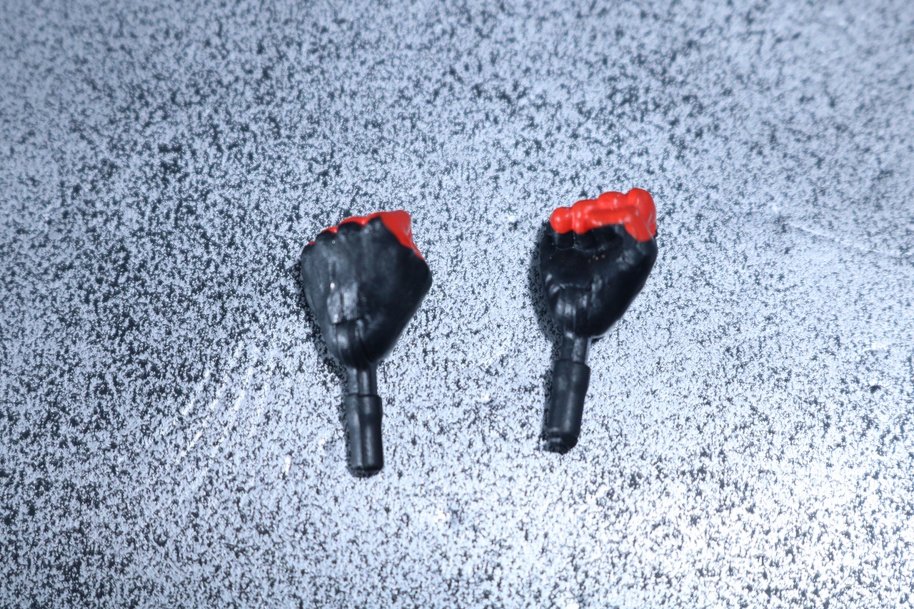 マーベルレジェンド　スパイダーマン　マイルス・モラレス　スパイダーバース　レビュー　付属品　手首