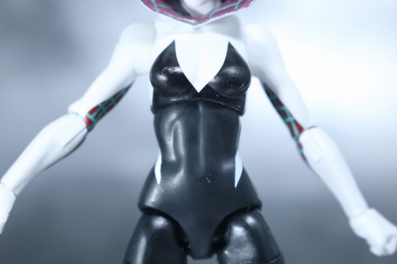 マーベルレジェンド　スパイダーグウェン　レビュー　スパイダーバース　全身