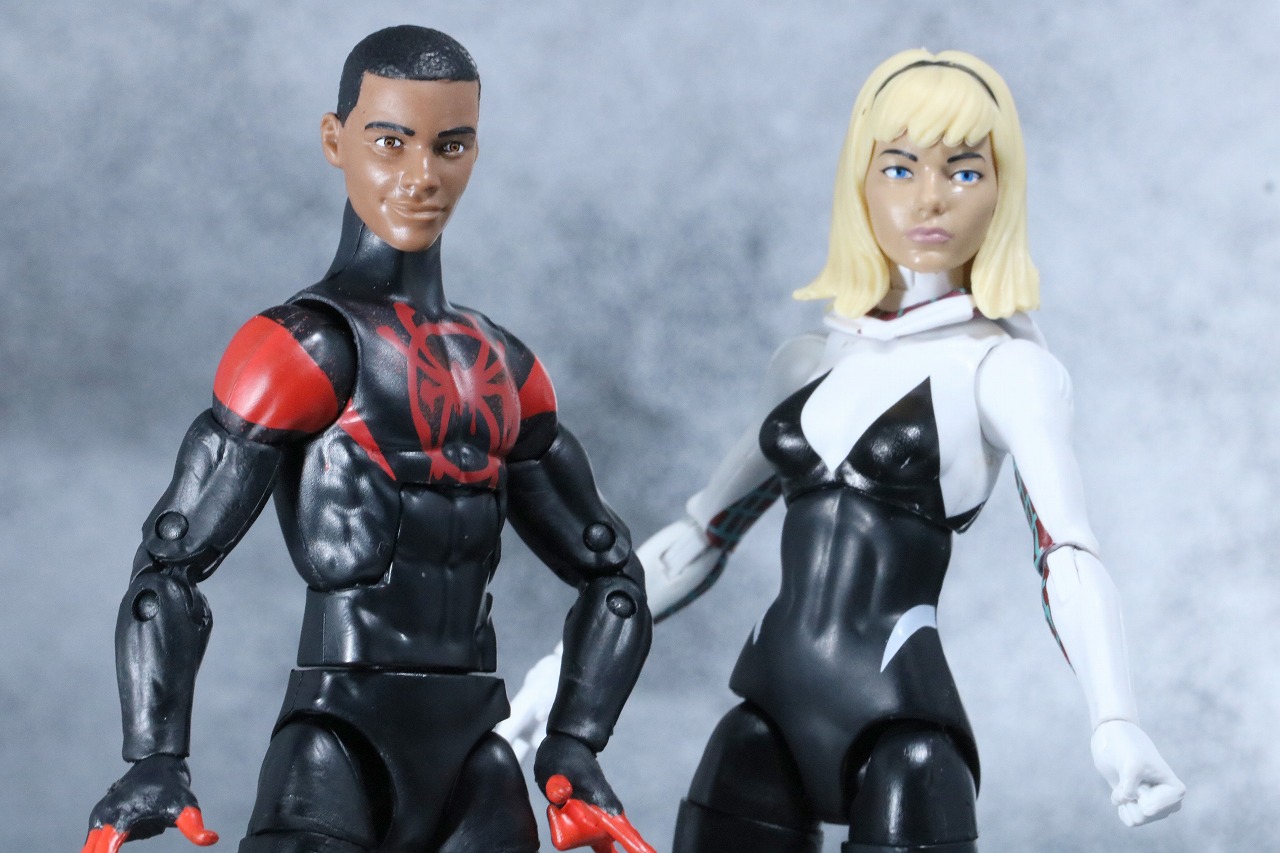 マーベルレジェンド　スパイダーマン　マイルス・モラレス　スパイダーバース　レビュー　アクション　グウェン・ステイシー