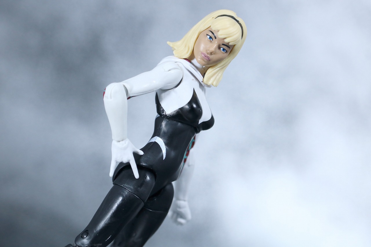 マーベルレジェンド　スパイダーグウェン　レビュー　スパイダーバース　アクション