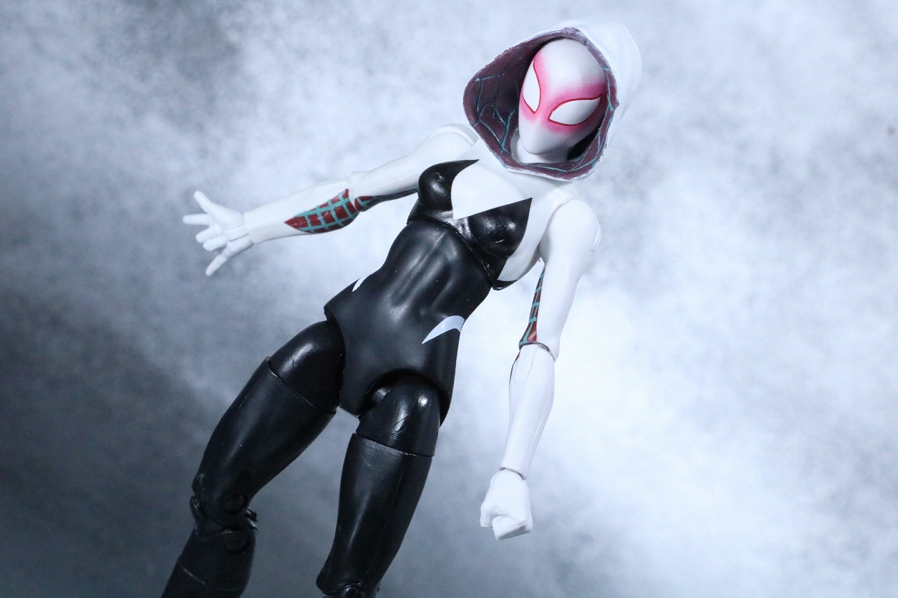 マーベルレジェンド　スパイダーグウェン　レビュー　スパイダーバース　アクション