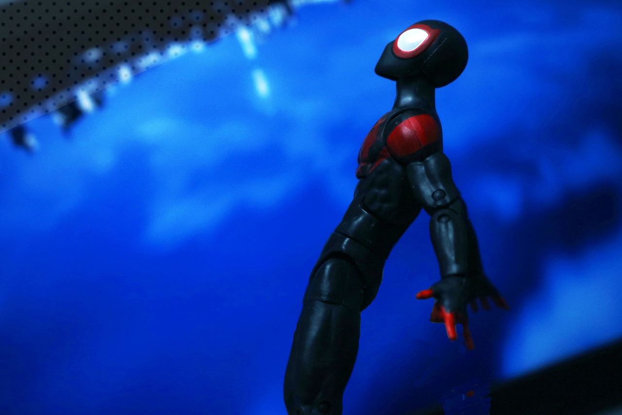 マーベルレジェンド　スパイダーマン　マイルス・モラレス　スパイダーバース　レビュー　アクション