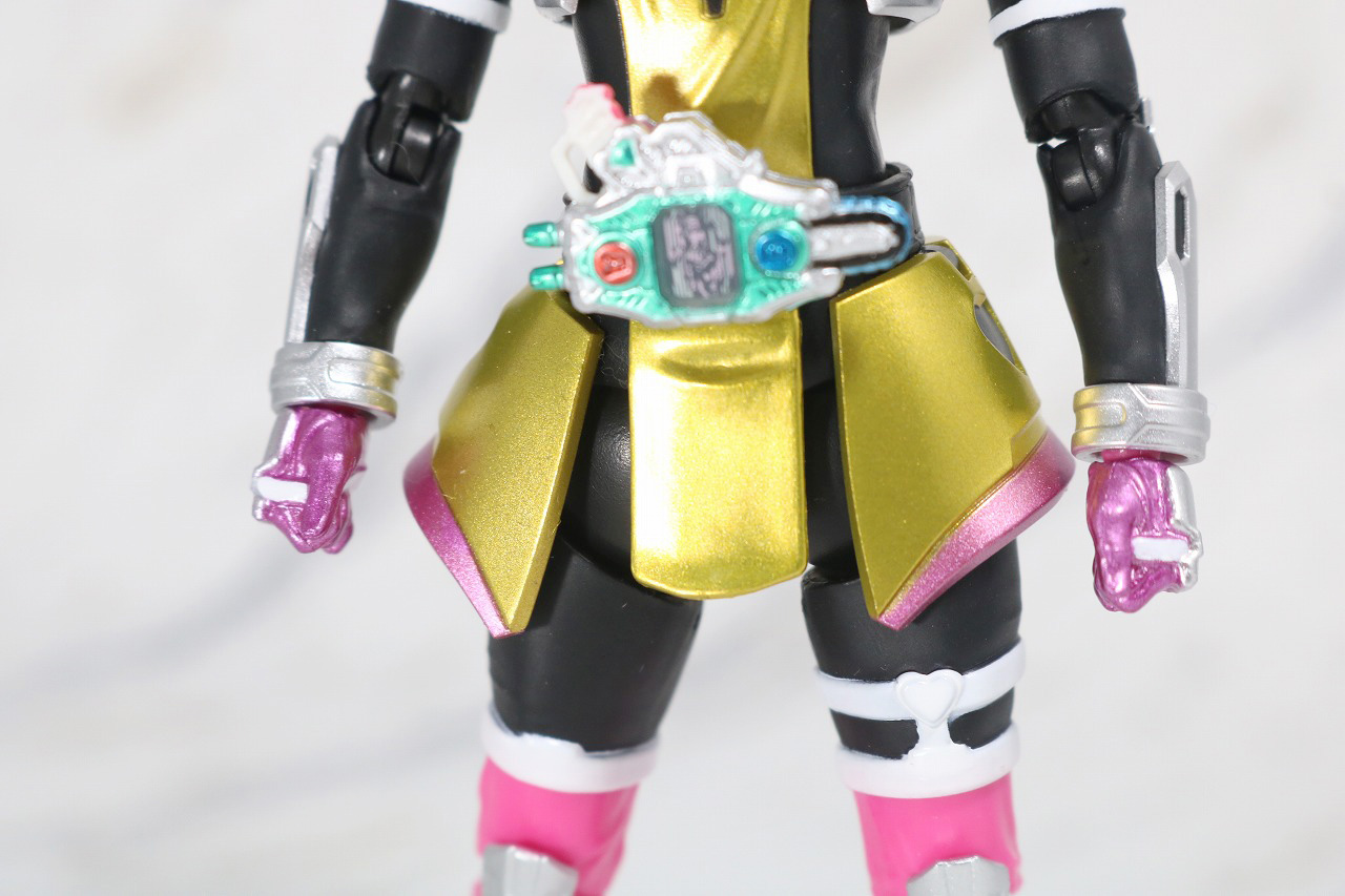 S.H.フィギュアーツ　仮面ライダーポッピー　ときめきクライシスゲーマー　レベルX　レビュー　全身