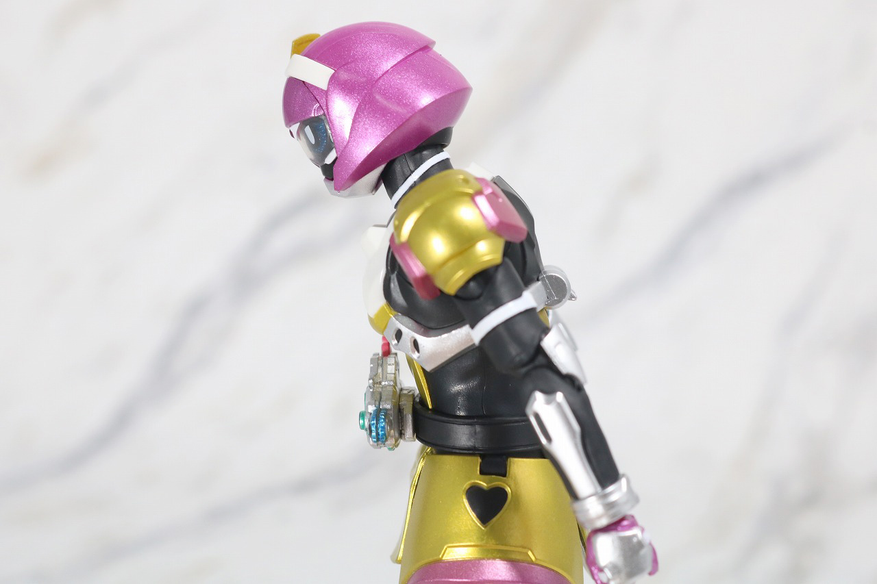 S.H.フィギュアーツ　仮面ライダーポッピー　ときめきクライシスゲーマー　レベルX　レビュー　可動範囲
