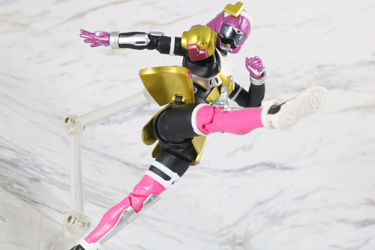 S.H.フィギュアーツ　仮面ライダーポッピー　ときめきクライシスゲーマー　レベルX　レビュー　アクション