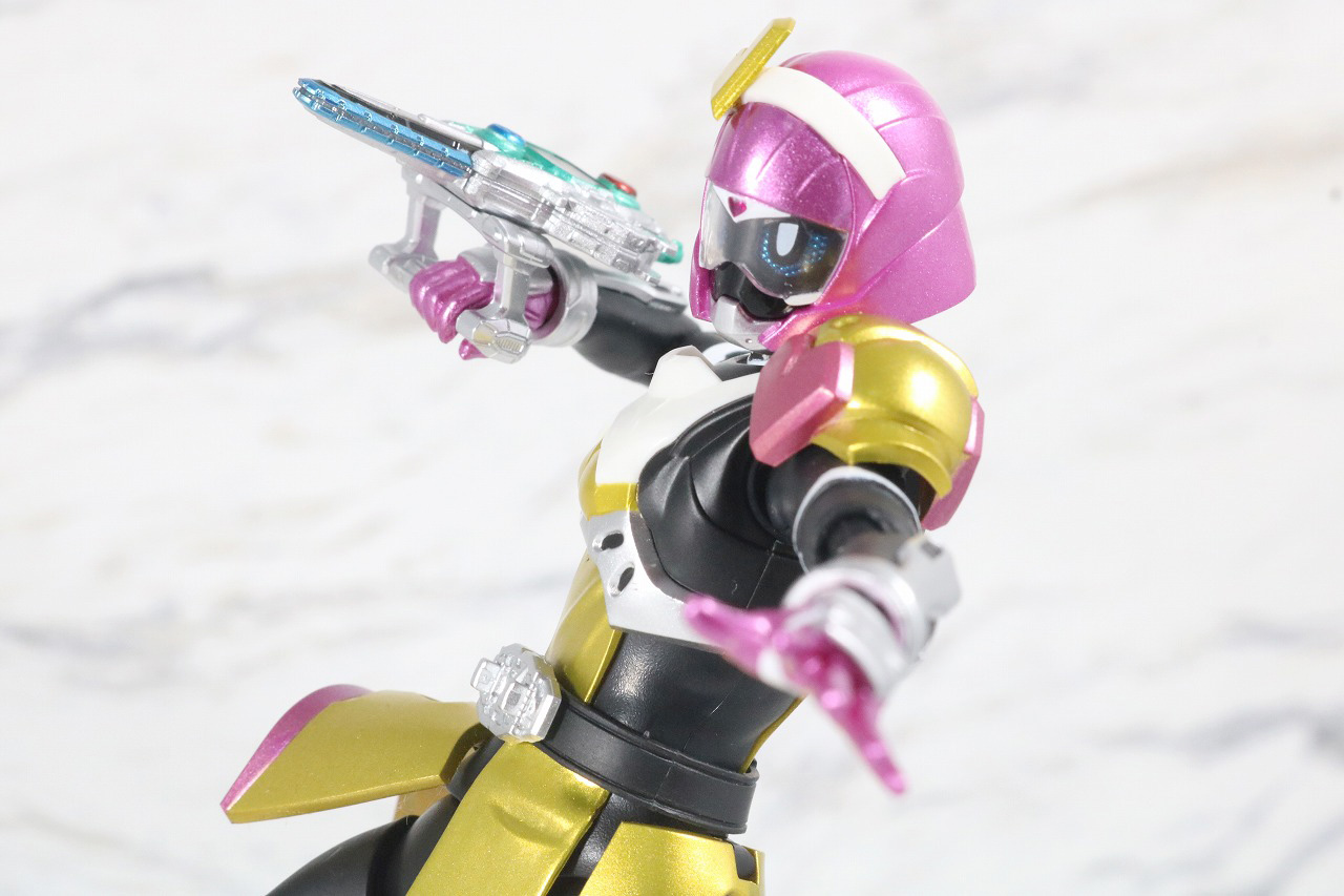 S.H.フィギュアーツ　仮面ライダーポッピー　ときめきクライシスゲーマー　レベルX　レビュー　アクション