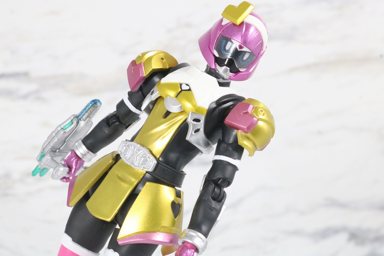 S.H.フィギュアーツ　仮面ライダーポッピー　ときめきクライシスゲーマー　レベルX　レビュー　アクション