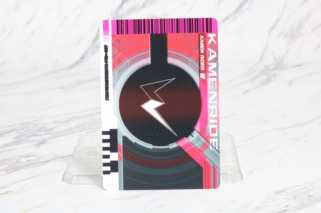 DXネオディケイドライバー　レビュー　カメンライド　カード　仮面ライダーW　サイクロンジョーカー