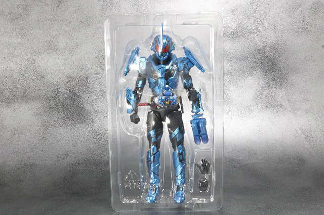 S.H.フィギュアーツ　仮面ライダーグリスブリザード　レビュー　パッケージ