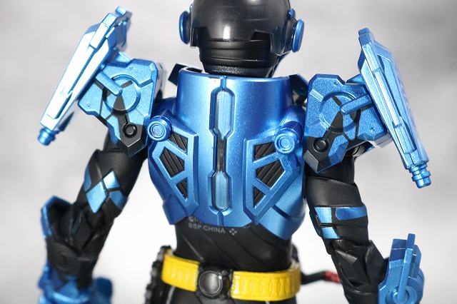 S.H.フィギュアーツ　仮面ライダーグリスブリザード　レビュー　全身