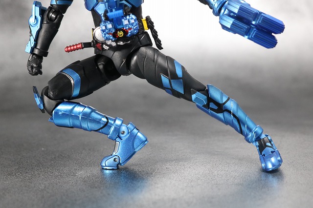S.H.フィギュアーツ　仮面ライダーグリスブリザード　レビュー　可動範囲