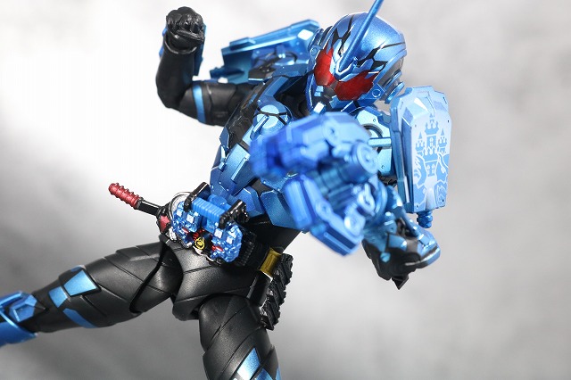 S.H.フィギュアーツ　仮面ライダーグリスブリザード　レビュー　アクション