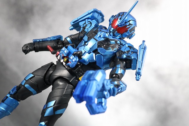 S.H.フィギュアーツ　仮面ライダーグリスブリザード　レビュー　アクション