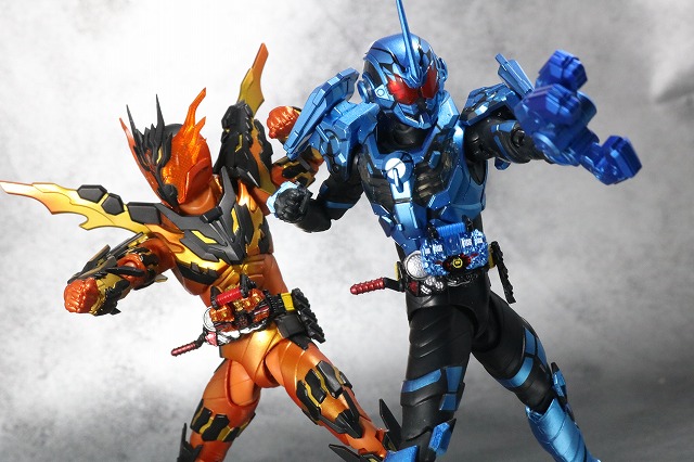 S.H.フィギュアーツ　仮面ライダーグリスブリザード　レビュー　アクション