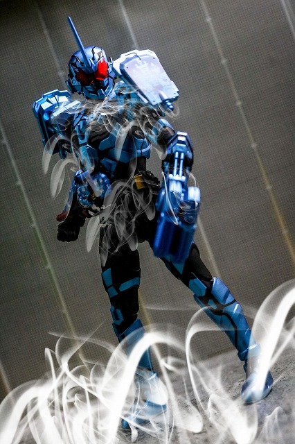 S.H.フィギュアーツ　仮面ライダーグリスブリザード　レビュー　アクション