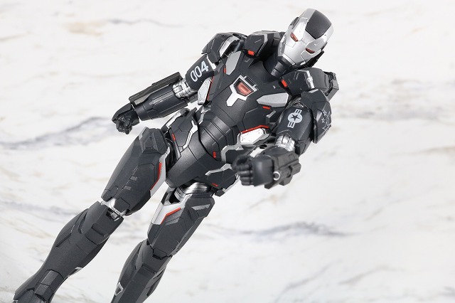 S.H.フィギュアーツ　ウォーマシン　マーク4　レビュー　アベンジャーズ／インフィニティウォー　アクション