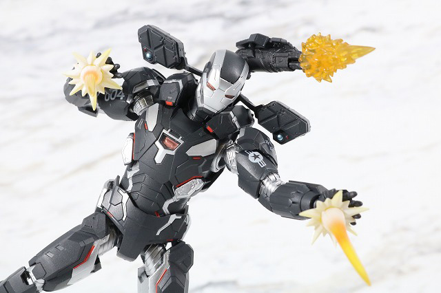 S.H.フィギュアーツ　ウォーマシン　マーク4　レビュー　アベンジャーズ／インフィニティウォー　アクション