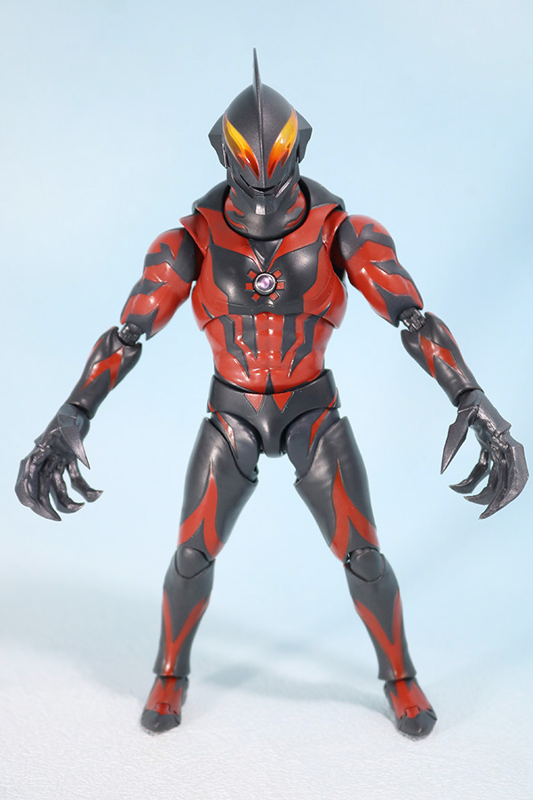 S.H.フィギュアーツ　ウルトラマンベリアル　レビュー　全身