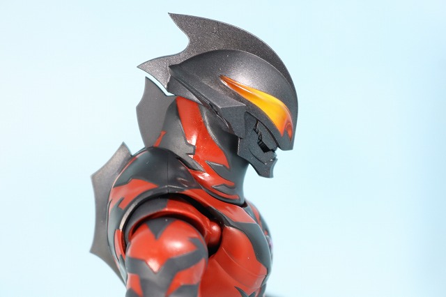 S.H.フィギュアーツ　ウルトラマンベリアル　レビュー　全身