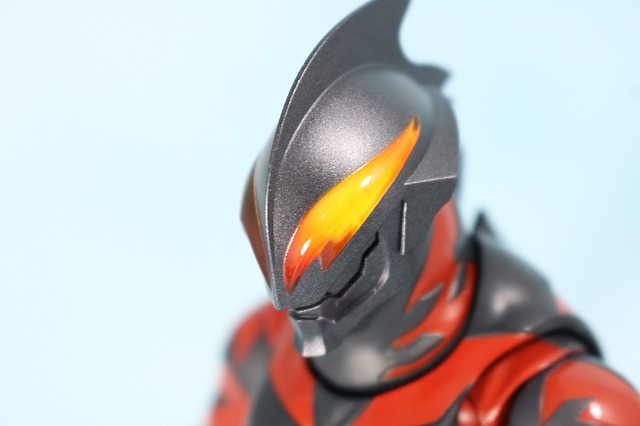 S.H.フィギュアーツ　ウルトラマンベリアル　レビュー　全身