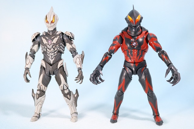 S.H.フィギュアーツ　ウルトラマンベリアル　レビュー　全身　アトロシアス　比較