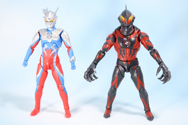 S.H.フィギュアーツ　ウルトラマンベリアル　レビュー　全身　ウルトラマンゼロ　比較