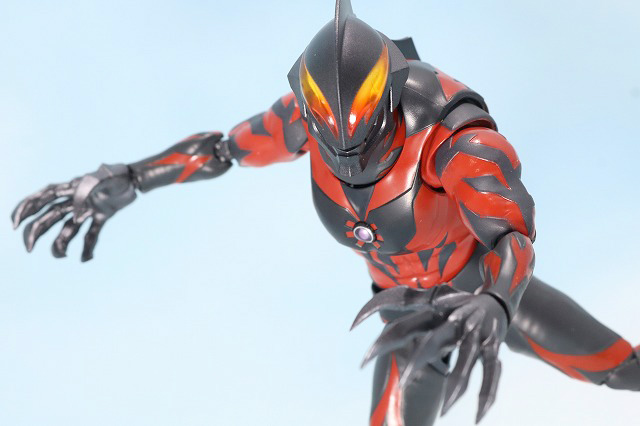 S.H.フィギュアーツ　ウルトラマンベリアル　レビュー　アクション
