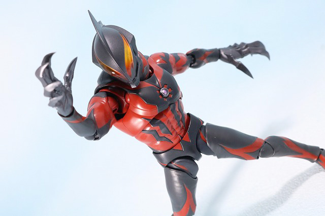 S.H.フィギュアーツ　ウルトラマンベリアル　レビュー　アクション