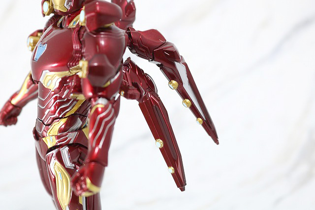 S.H.フィギュアーツ　アイアンマン　マーク50　ナノウエポンセット2　レビュー　可動範囲 ヒトデ