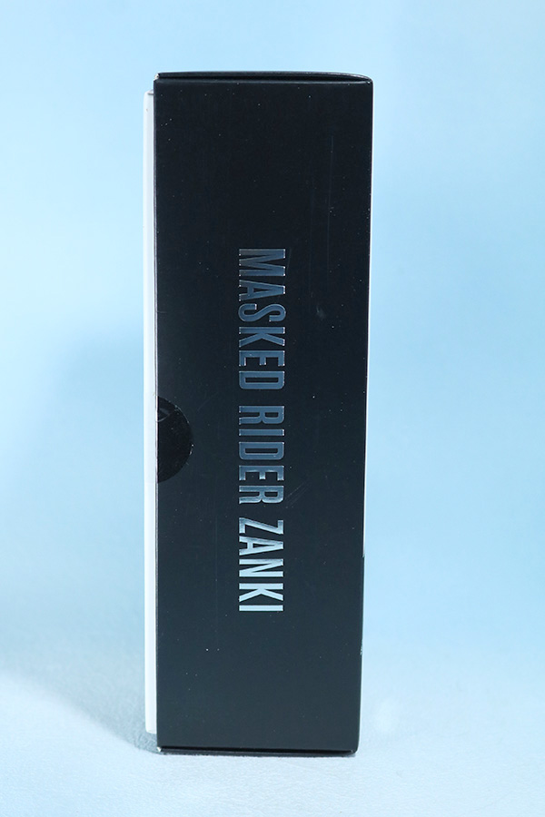 S.H.フィギュアーツ　仮面ライダー斬鬼　真骨彫製法　レビュー　パッケージ