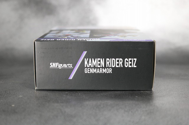 S.H.フィギュアーツ　仮面ライダーゲイツ　ゲンムアーマー　レビュー　パッケージ