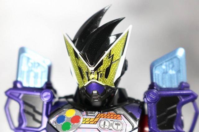 S.H.フィギュアーツ　仮面ライダーゲイツ　ゲンムアーマー　レビュー　全身