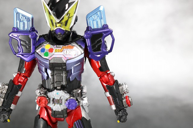 S.H.フィギュアーツ　仮面ライダーゲイツ　ゲンムアーマー　レビュー　全身