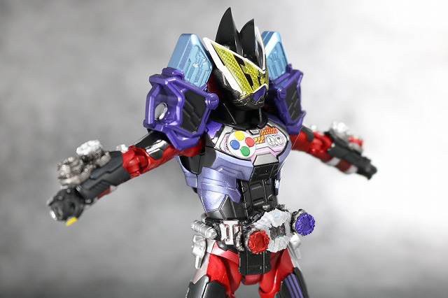 S.H.フィギュアーツ　仮面ライダーゲイツ　ゲンムアーマー　レビュー　可動範囲