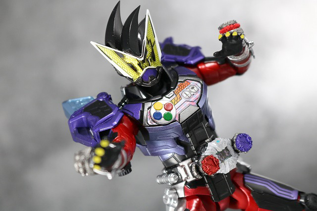 S.H.フィギュアーツ　仮面ライダーゲイツ　ゲンムアーマー　レビュー　アクション
