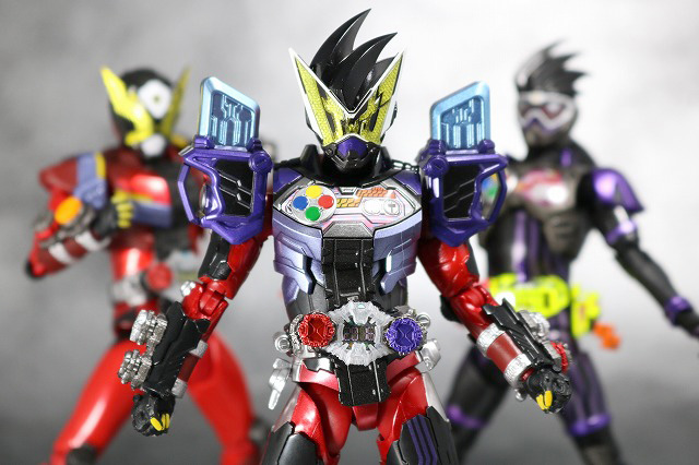 S.H.フィギュアーツ　仮面ライダーゲイツ　ゲンムアーマー　レビュー　アクション　仮面ライダーゲンム　レベル2