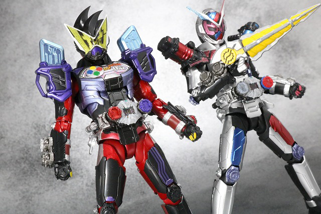 S.H.フィギュアーツ　仮面ライダーゲイツ　ゲンムアーマー　レビュー　アクション　仮面ライダージオウ　ビルドアーマー