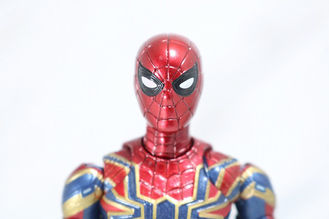 MAFEX　アイアン　スパイダーマン　レビュー　付属品　差し替え頭部