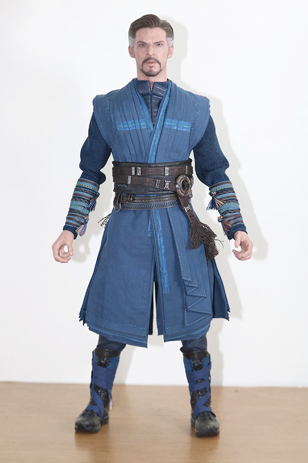 ホットトイズ　ムービーマスターピース　ドクターストレンジ　アベンジャーズ／インフィニティウォー　レビュー　全身