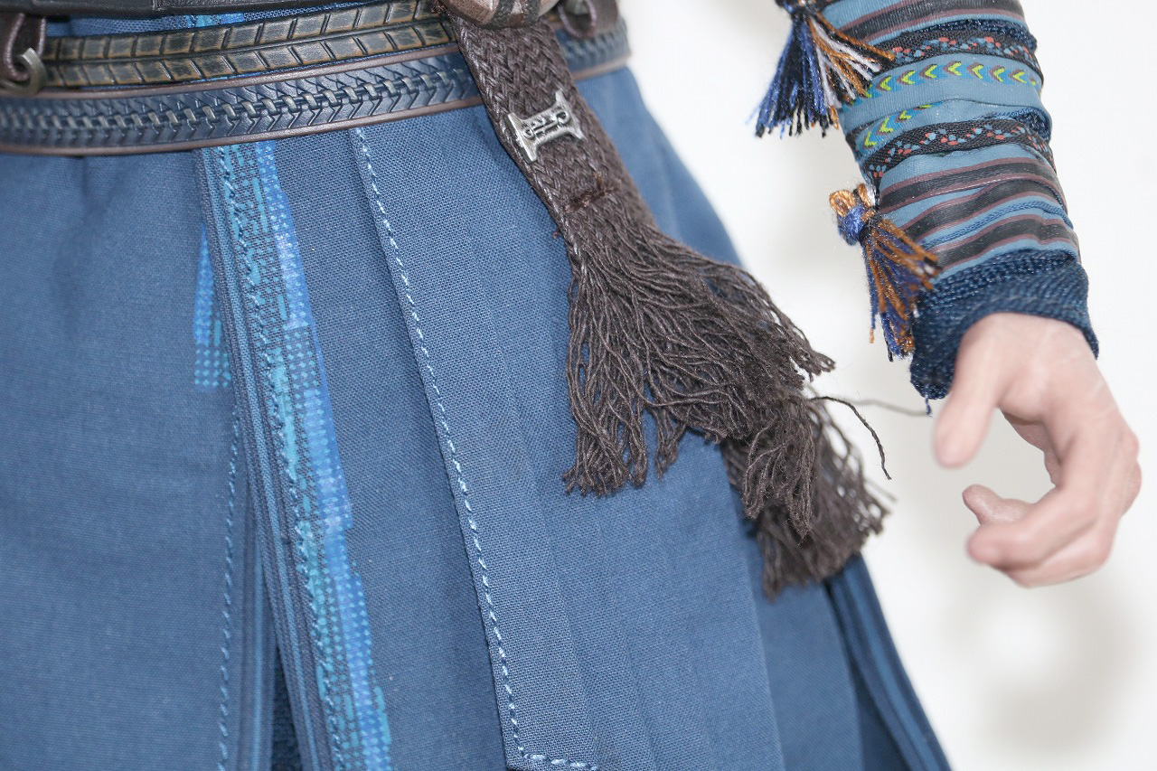 ホットトイズ　ムービーマスターピース　ドクターストレンジ　アベンジャーズ／インフィニティウォー　レビュー　全身