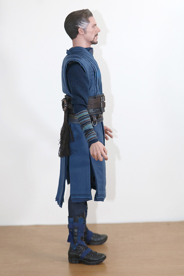 ホットトイズ　ムービーマスターピース　ドクターストレンジ　アベンジャーズ／インフィニティウォー　レビュー　全身