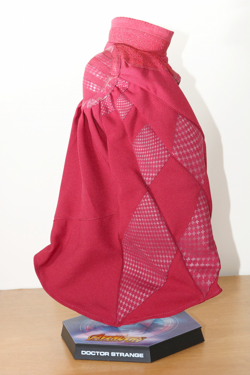 ホットトイズ　ムービーマスターピース　ドクターストレンジ　アベンジャーズ／インフィニティウォー　レビュー　付属品　浮遊マント