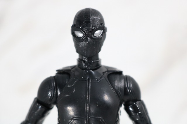 マーベルレジェンド　スパイダーマン　ステルスーツ　レビュー　全身