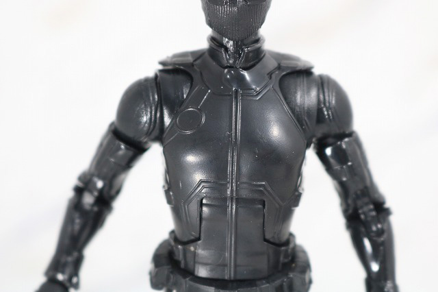 マーベルレジェンド　スパイダーマン　ステルスーツ　レビュー　全身