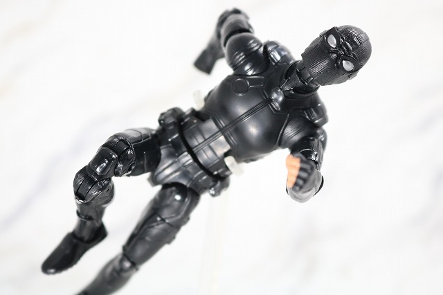 マーベルレジェンド　スパイダーマン　ステルスーツ　レビュー　アクション