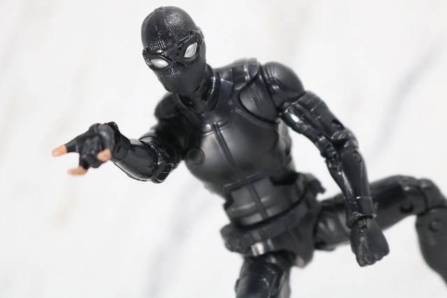 マーベルレジェンド　スパイダーマン　ステルスーツ　レビュー　アクション
