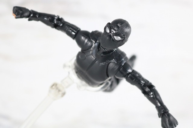 マーベルレジェンド　スパイダーマン　ステルスーツ　レビュー　アクション